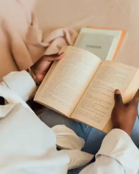 10 Tipps, um es Ihnen zur Gewohnheit zu machen, jeden Tag Bücher zu lesen 10 Dicas para criar o hábito de ler livros todos os dias