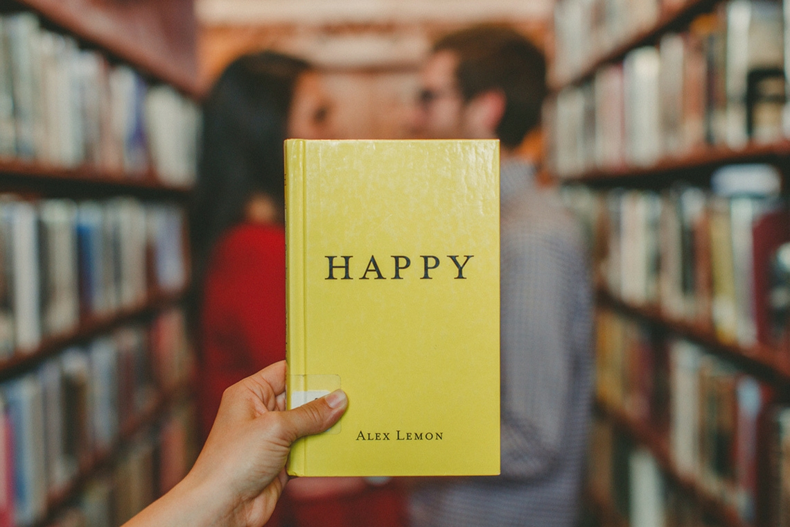 5 Selbsthilfebücher, die Ihr Leben verändern 5 Livros de Autoajuda para Transformar Sua Vida